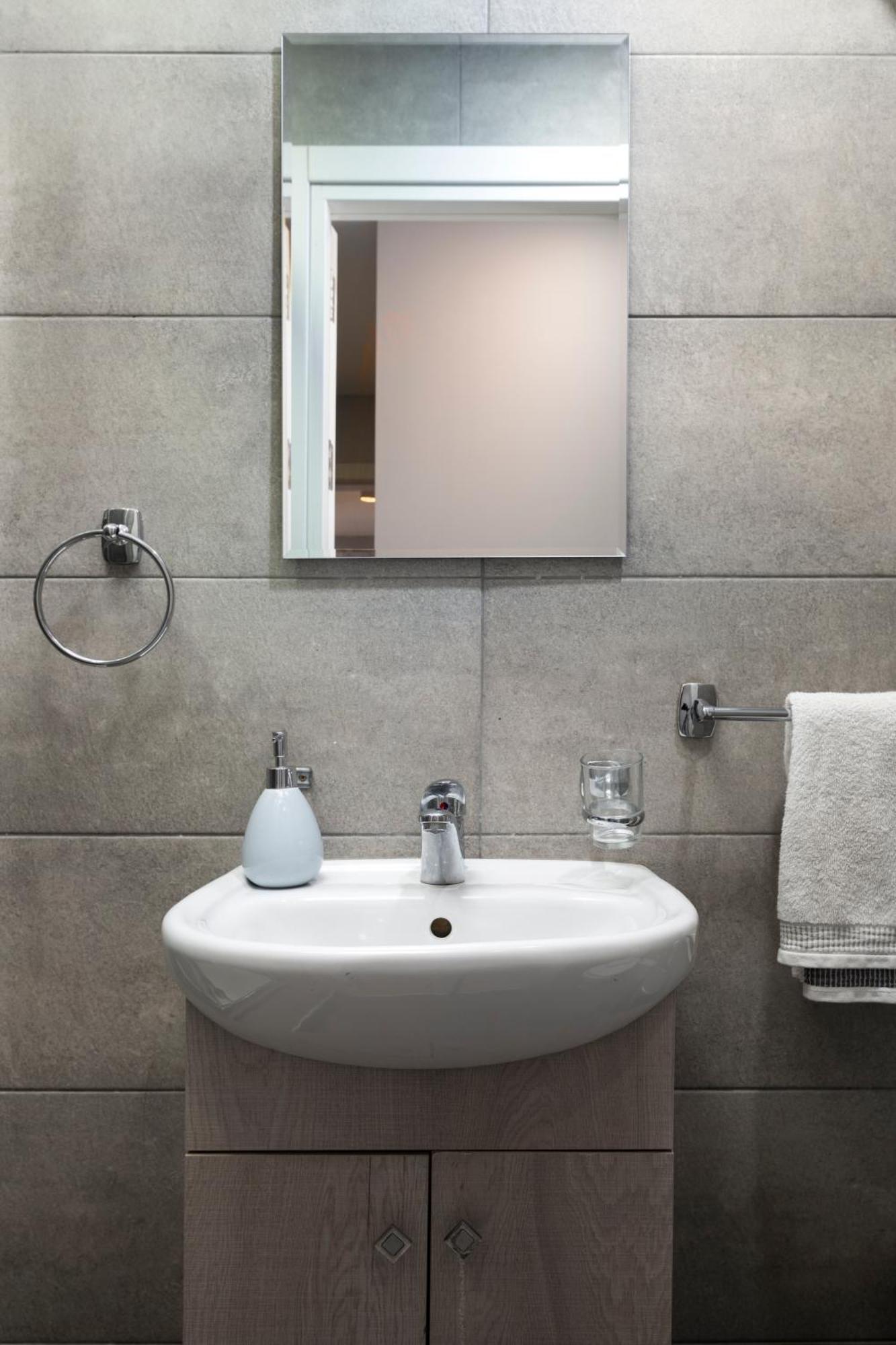 Modern 3 Bedroom & 3 Bathroom Apartment - Near Balluta Bay Saint Julian's Exterior photo
